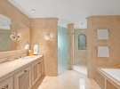 Beach Hut – Bathroom