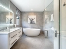 TATTERS—NEW—08 – Bath – 2