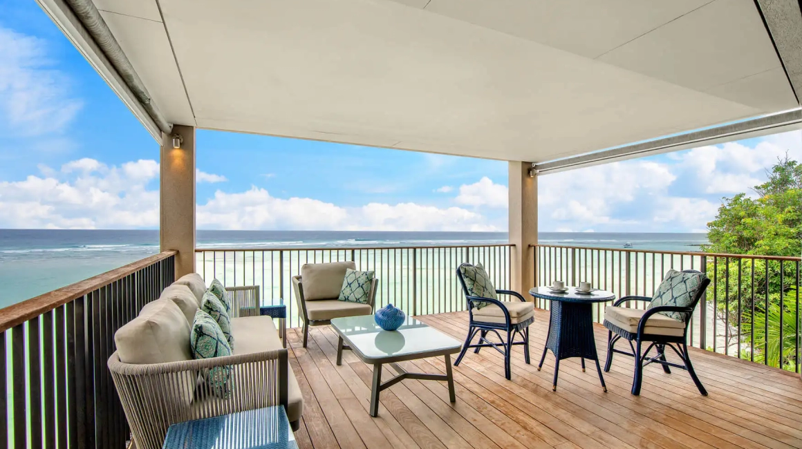 Ocean Reef 201—02—Deck