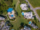 Coral House – Surrounding Properties