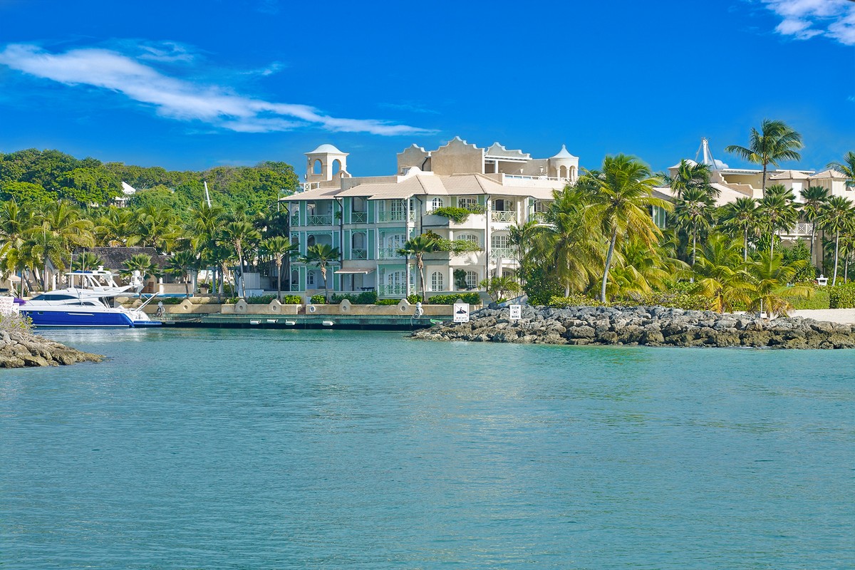 Penthouse_380_Port_Saint_Charles_55