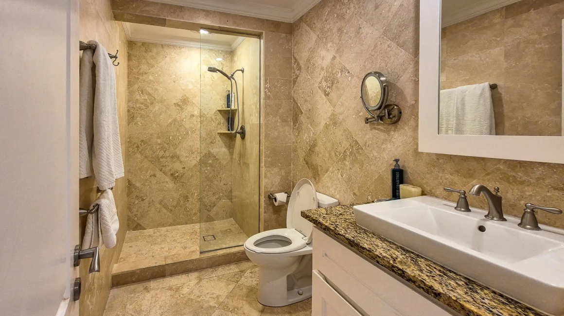 5143 – 2nd Bathroom