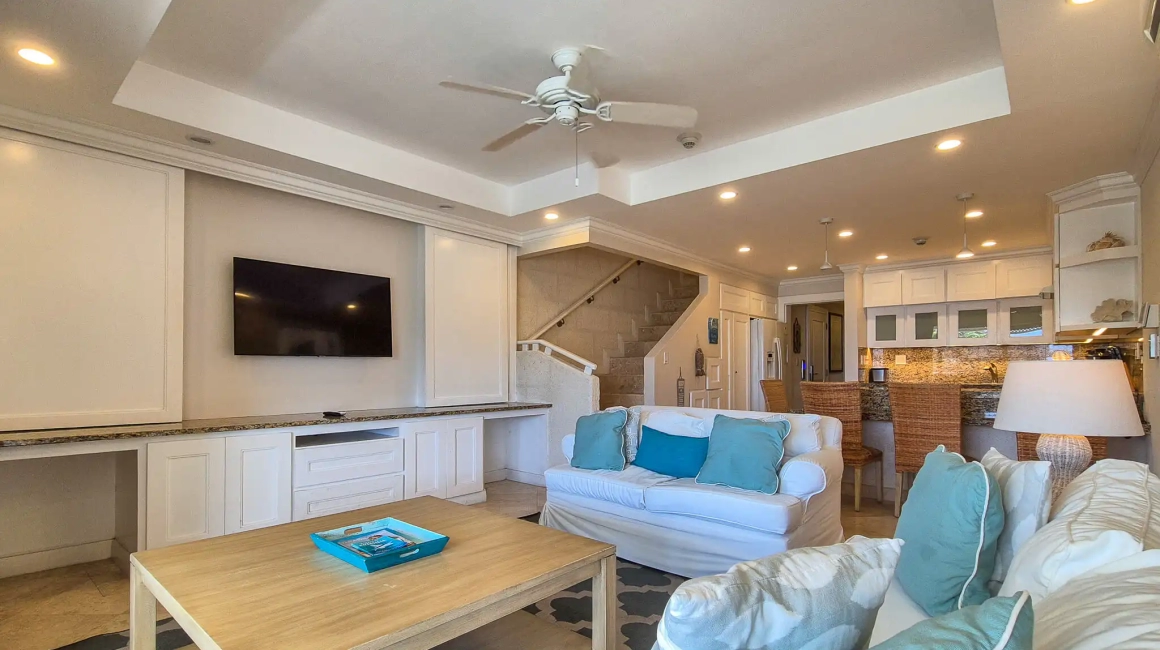 5143 – Living Room