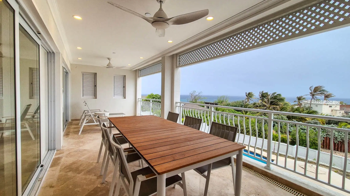 Balcony 5321