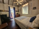 Main house – guest bedroom_