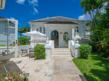 Villa Hugo Forest Hills 12