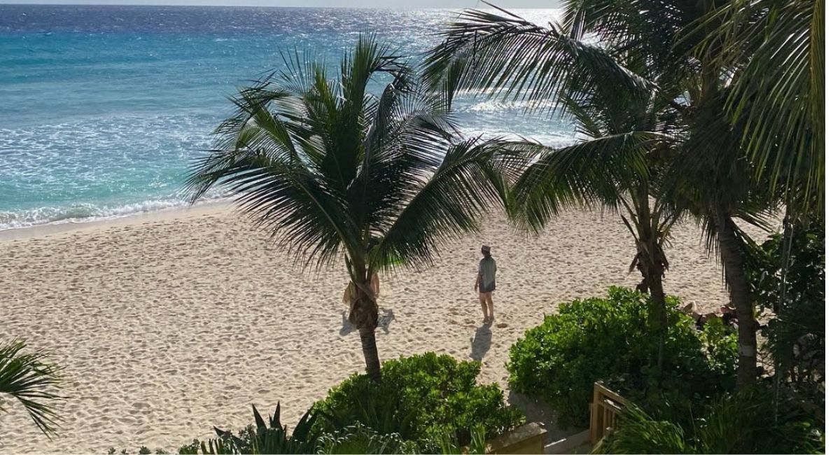 White Sands Beach Condos (3)