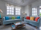 Ashanti-3-colorful-living-07