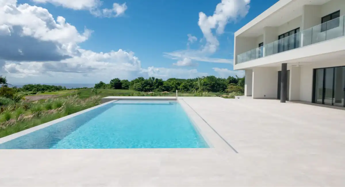 Infinity pool and terrace at Moonstruck Villa