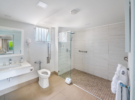 BH DISABILITY ACCESS STUDIO BATH