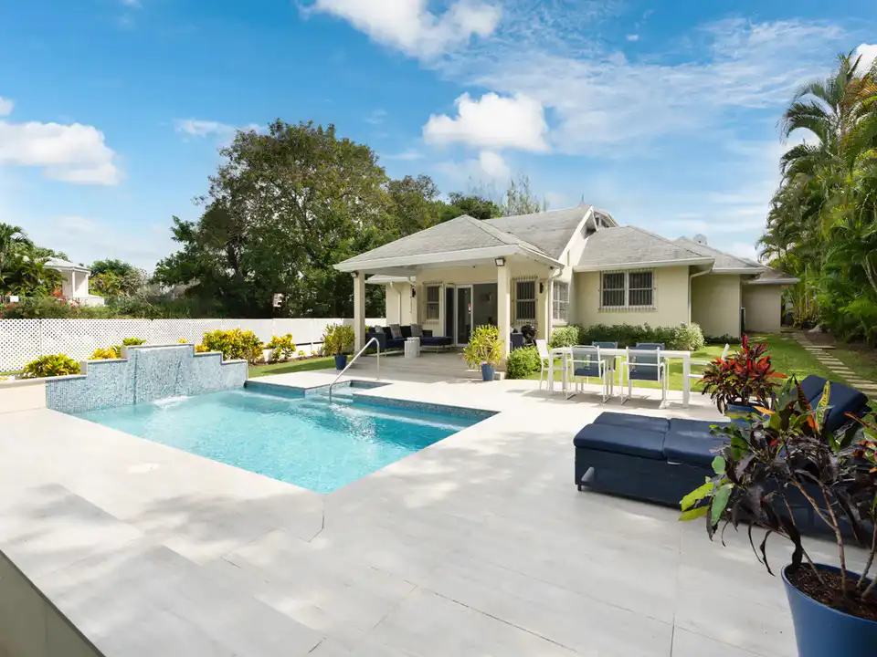 05-westmoreland-hills-terrace Sundeck House